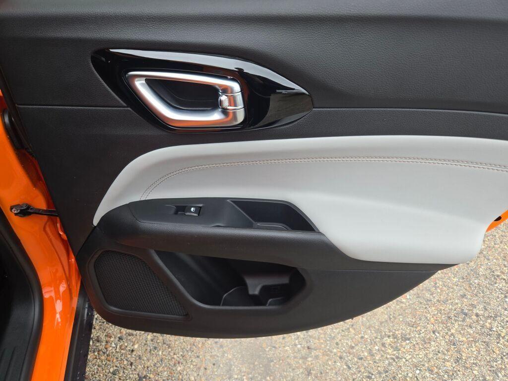 new 2026 Jeep Compass car, priced at $33,250