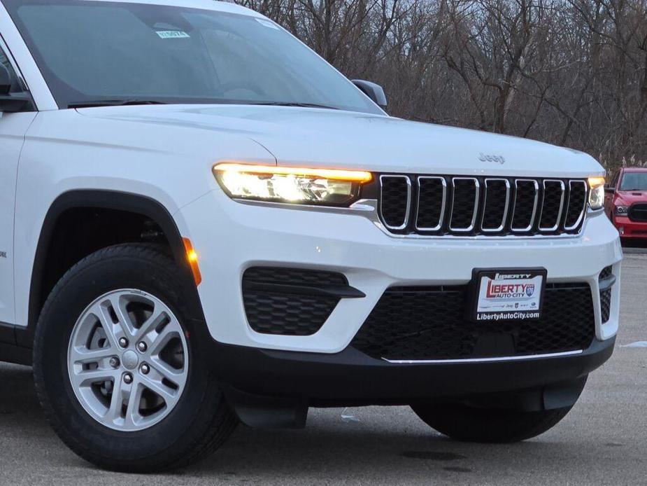 new 2025 Jeep Grand Cherokee car, priced at $40,830