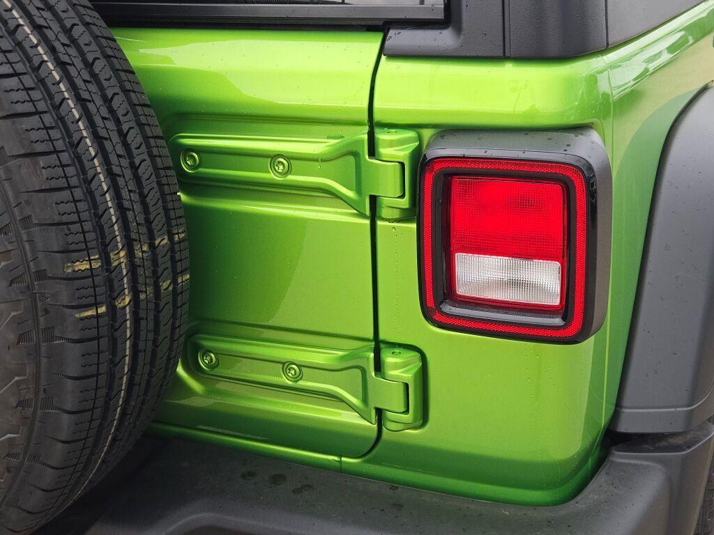 new 2026 Jeep Wrangler car, priced at $41,000