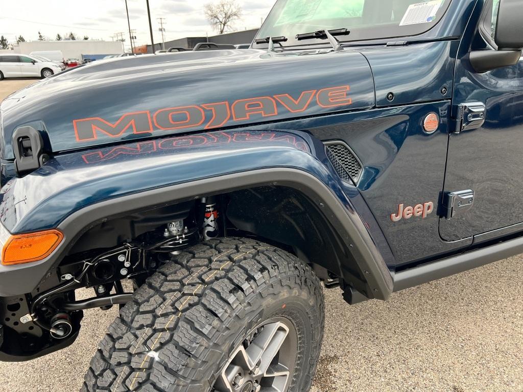 new 2025 Jeep Gladiator car, priced at $63,990