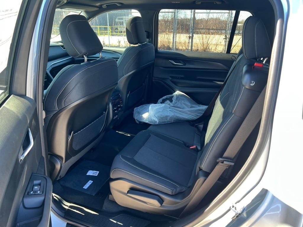 new 2025 Jeep Grand Cherokee L car, priced at $47,465