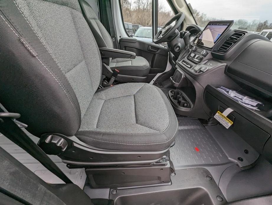 new 2024 Ram ProMaster 2500 car, priced at $50,195