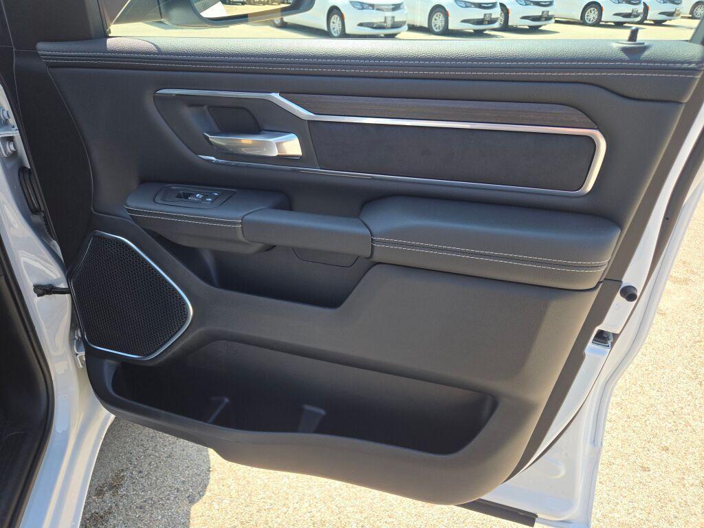 new 2025 Ram 1500 car, priced at $54,570