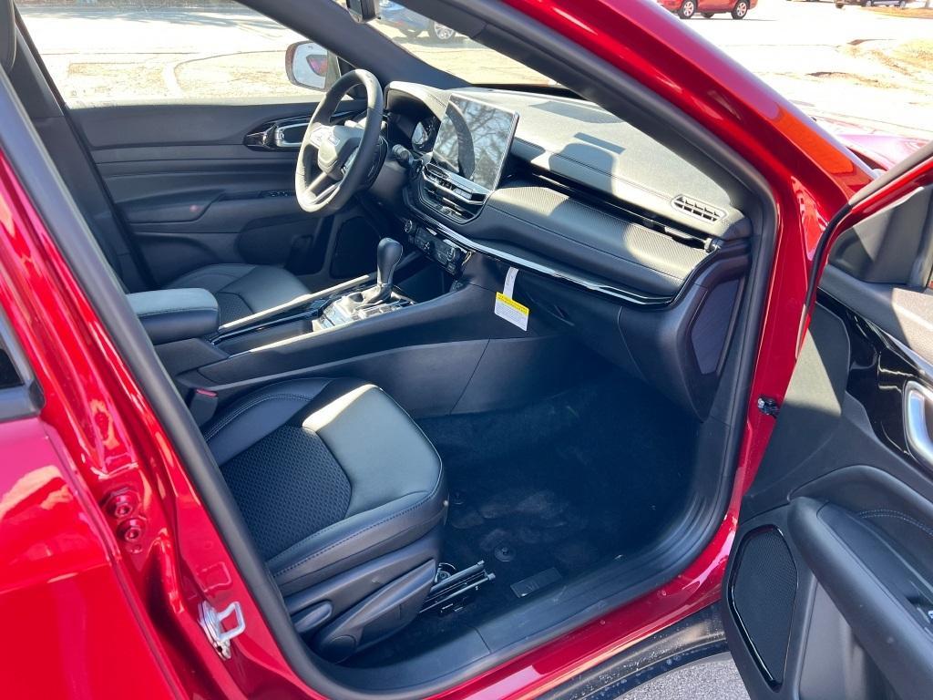 new 2025 Jeep Compass car, priced at $32,355