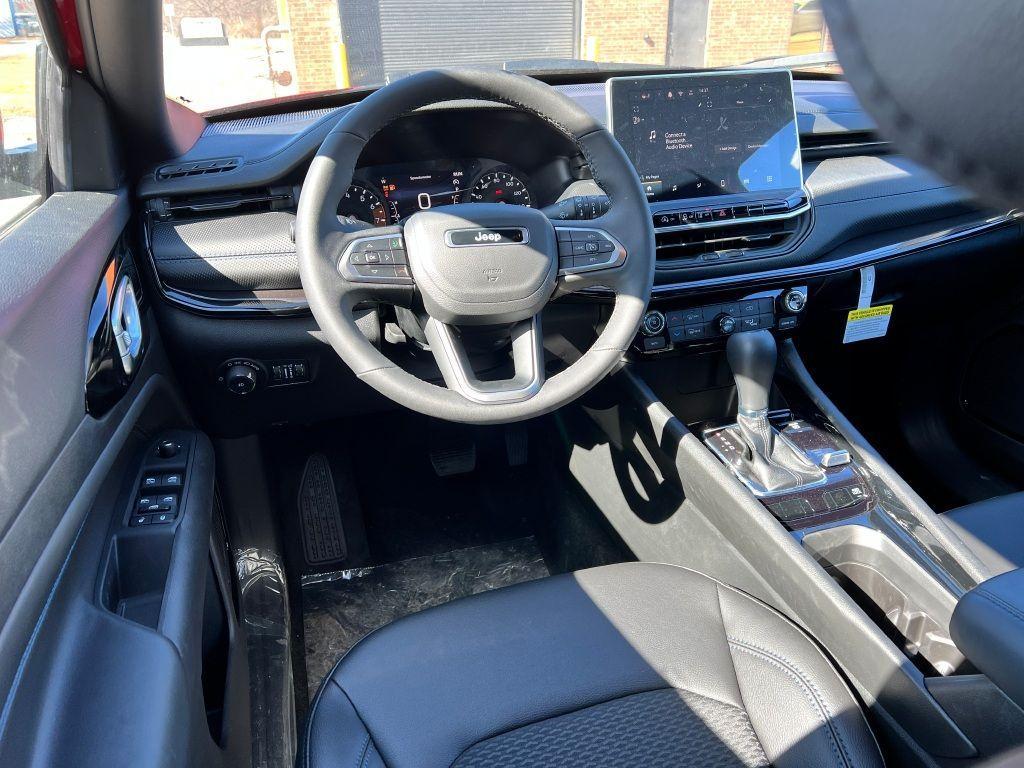 new 2025 Jeep Compass car, priced at $32,355