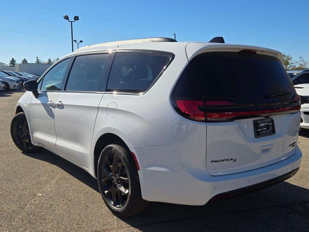 new 2026 Chrysler Pacifica car, priced at $50,800