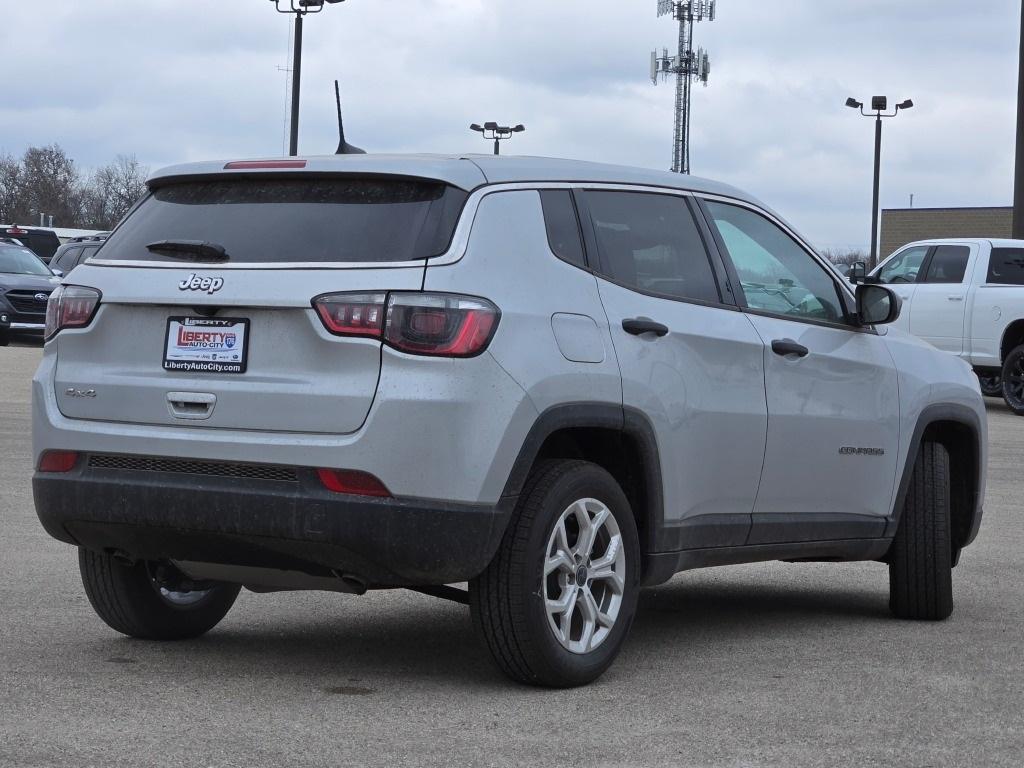 new 2025 Jeep Compass car, priced at $28,435