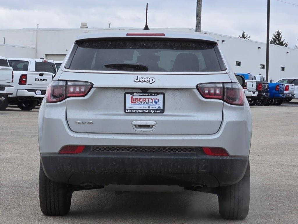 new 2025 Jeep Compass car, priced at $28,435