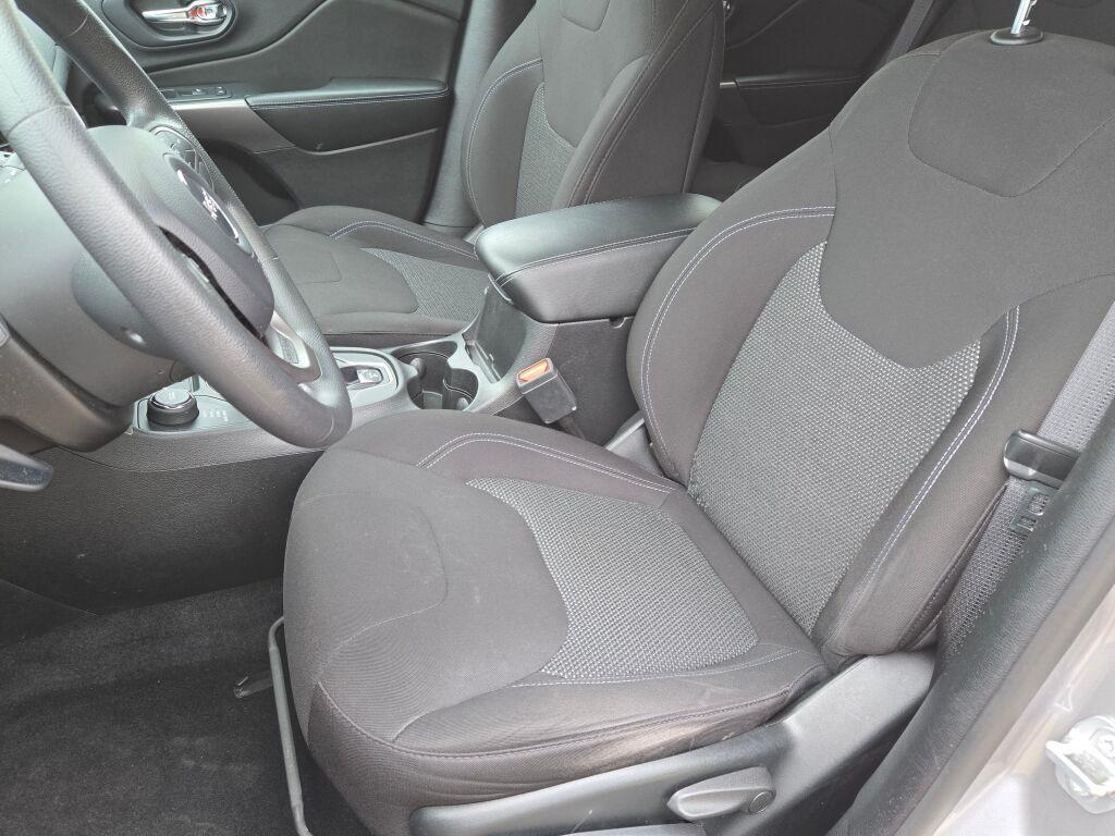 used 2019 Jeep Cherokee car, priced at $14,566