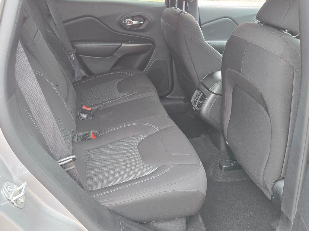 used 2019 Jeep Cherokee car, priced at $14,566