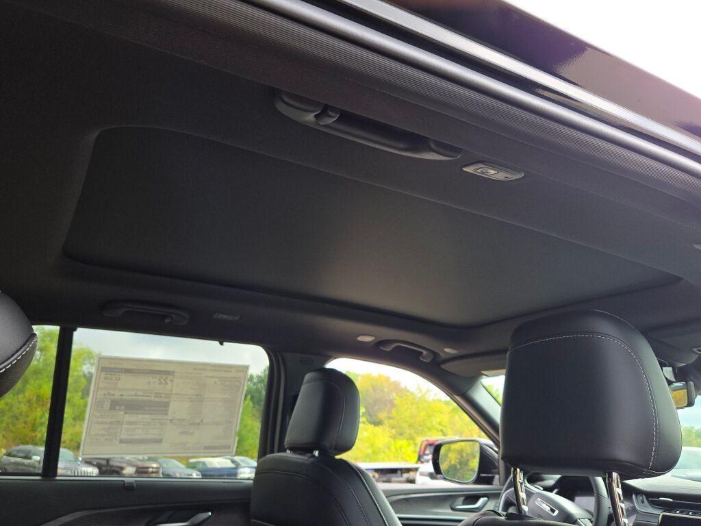 new 2025 Jeep Grand Cherokee car, priced at $50,745