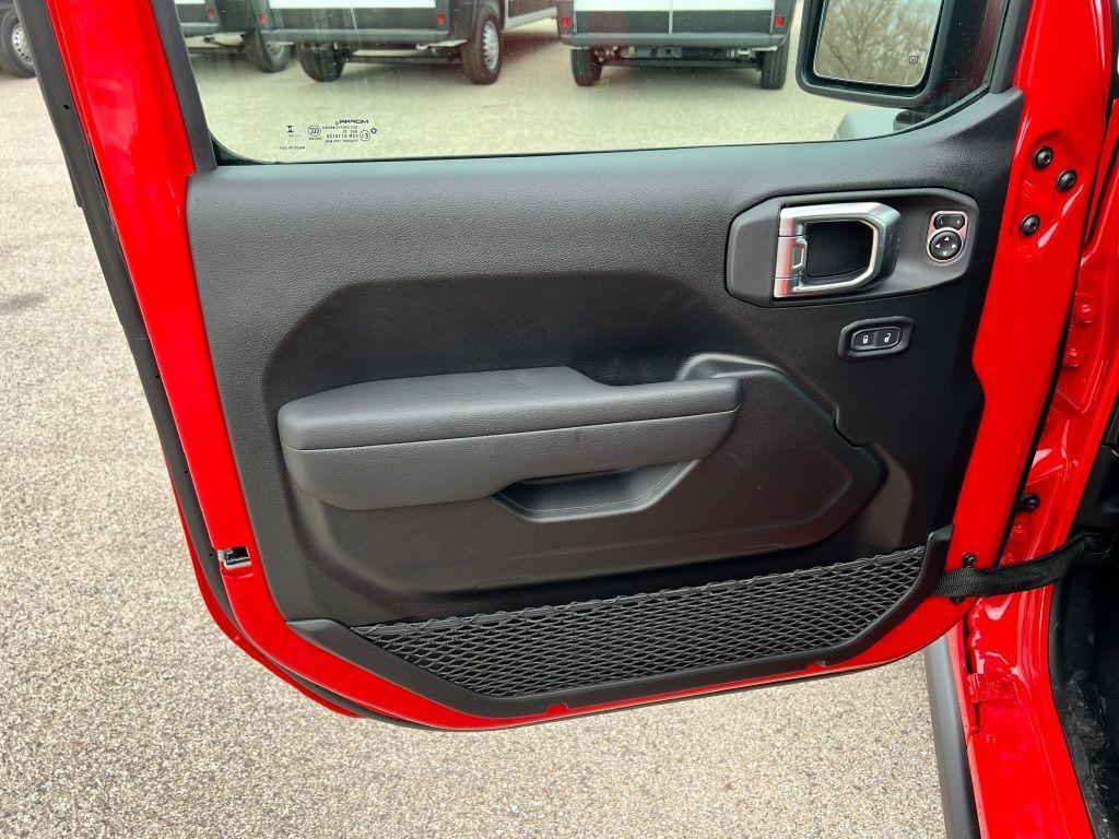 new 2025 Jeep Wrangler 4xe car, priced at $67,700
