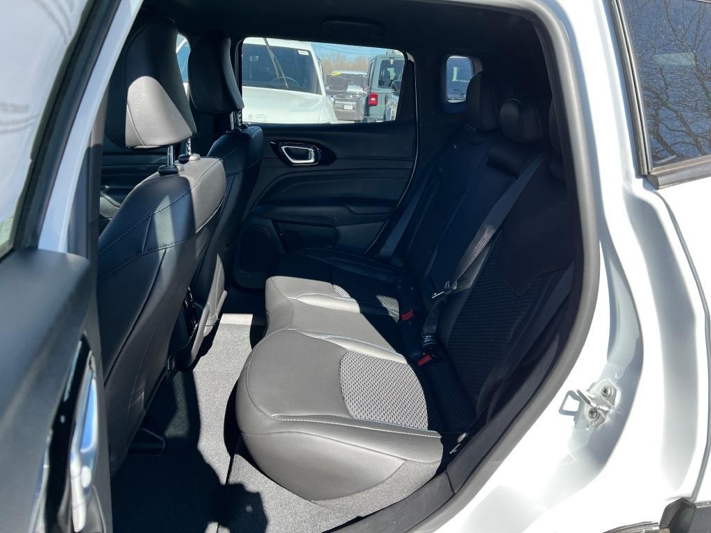 new 2025 Jeep Compass car, priced at $32,860