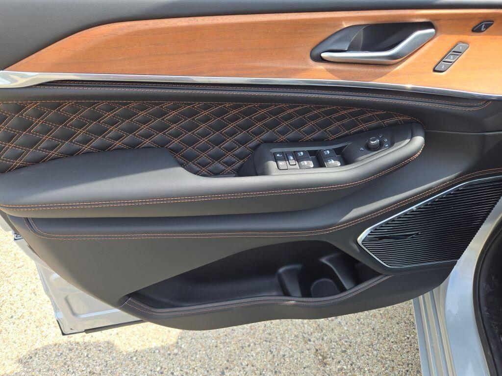 new 2025 Jeep Grand Cherokee car