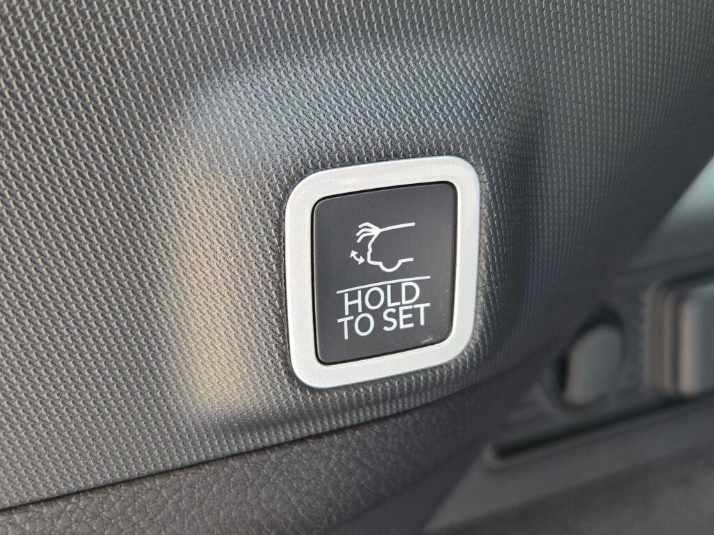 new 2025 Jeep Grand Cherokee car