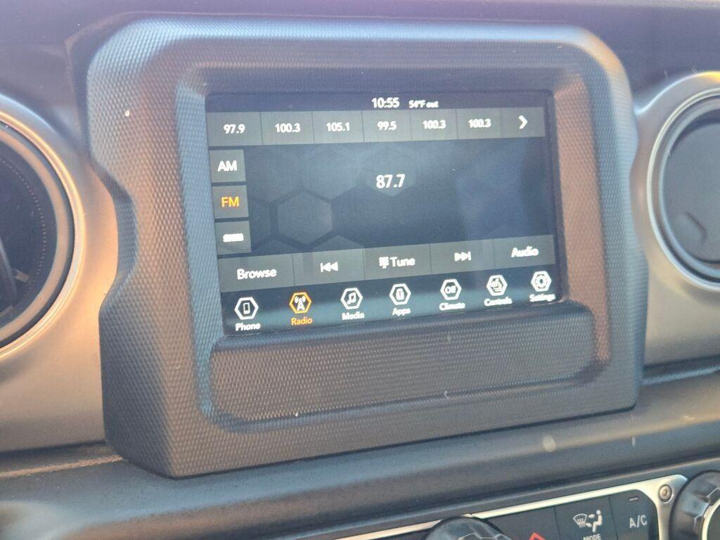 used 2021 Jeep Wrangler Unlimited car, priced at $26,995