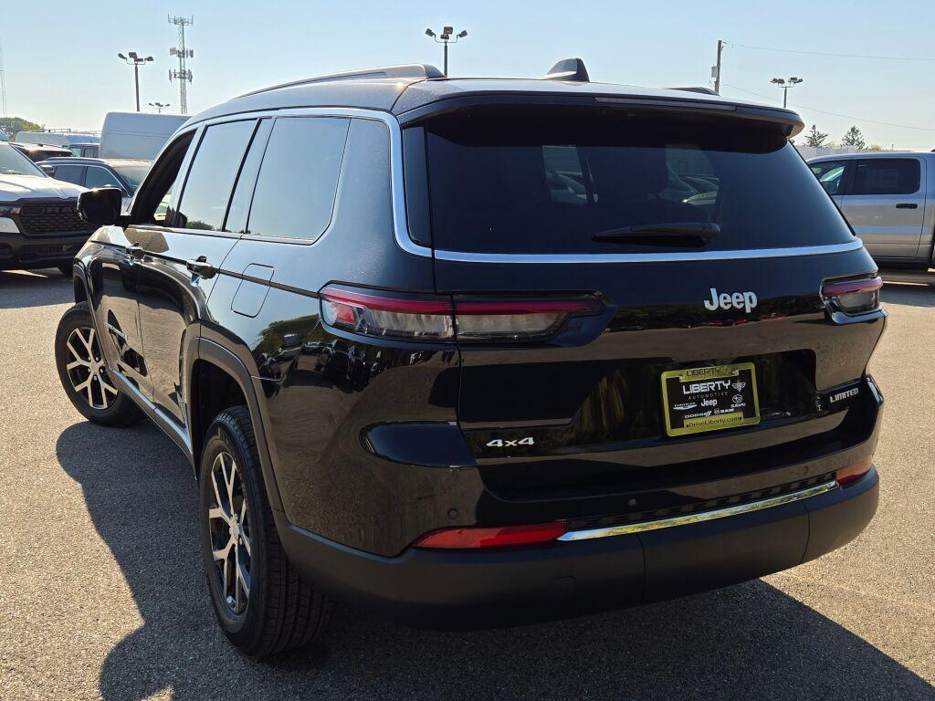 new 2025 Jeep Grand Cherokee L car, priced at $47,395