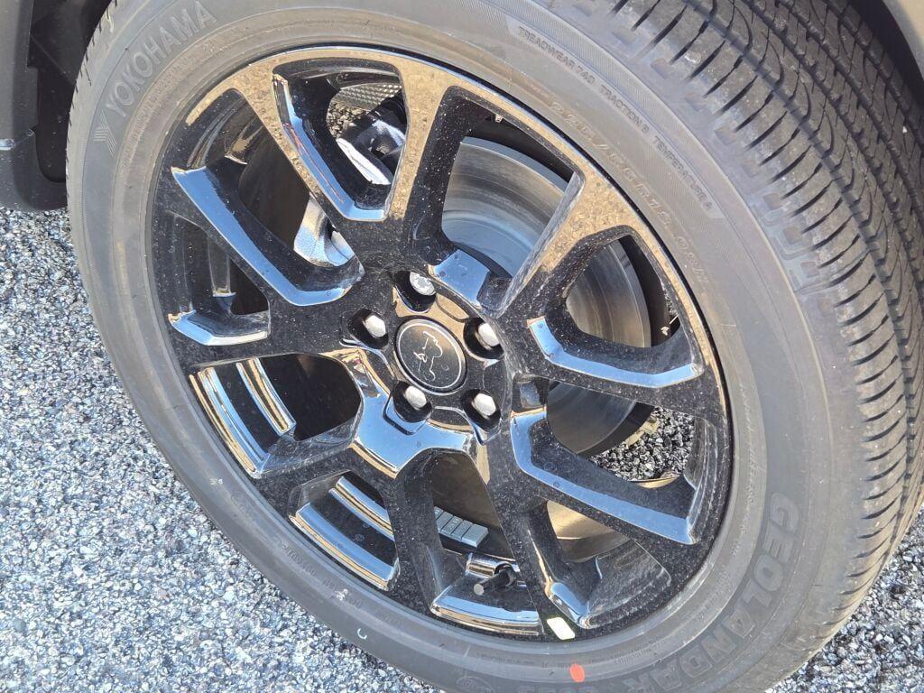 new 2026 Jeep Compass car, priced at $31,500