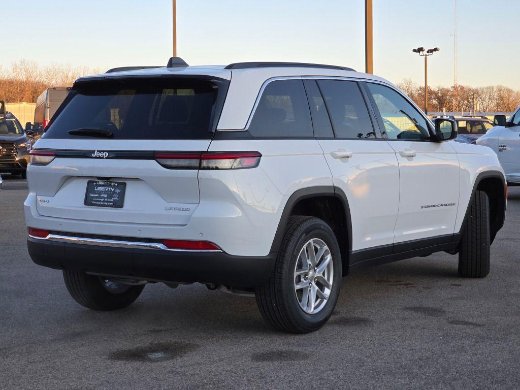 new 2025 Jeep Grand Cherokee car, priced at $44,370
