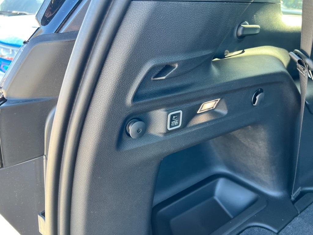 new 2025 Jeep Grand Cherokee L car, priced at $47,465