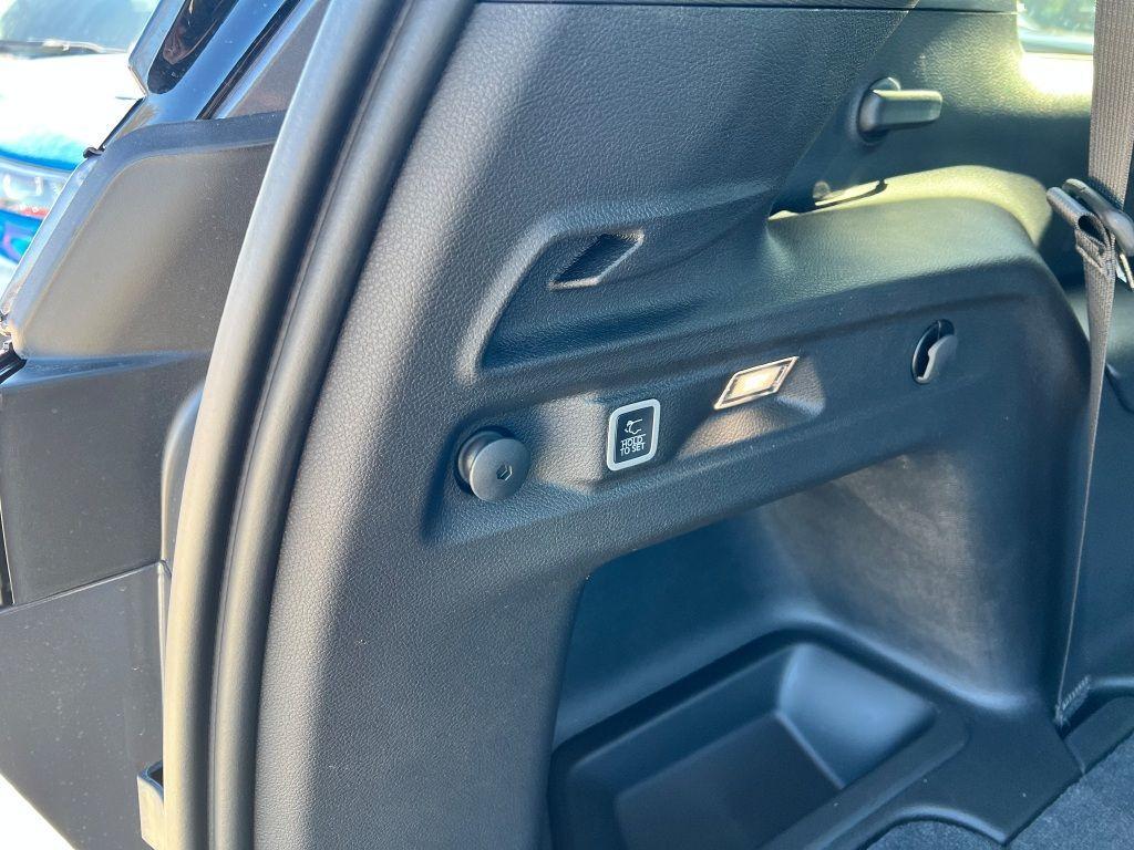 new 2025 Jeep Grand Cherokee L car, priced at $47,465