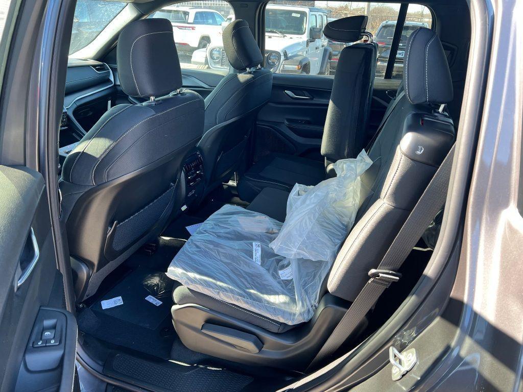 new 2025 Jeep Grand Cherokee L car, priced at $47,465