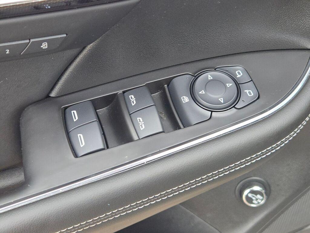 used 2023 Buick Envision car, priced at $26,807