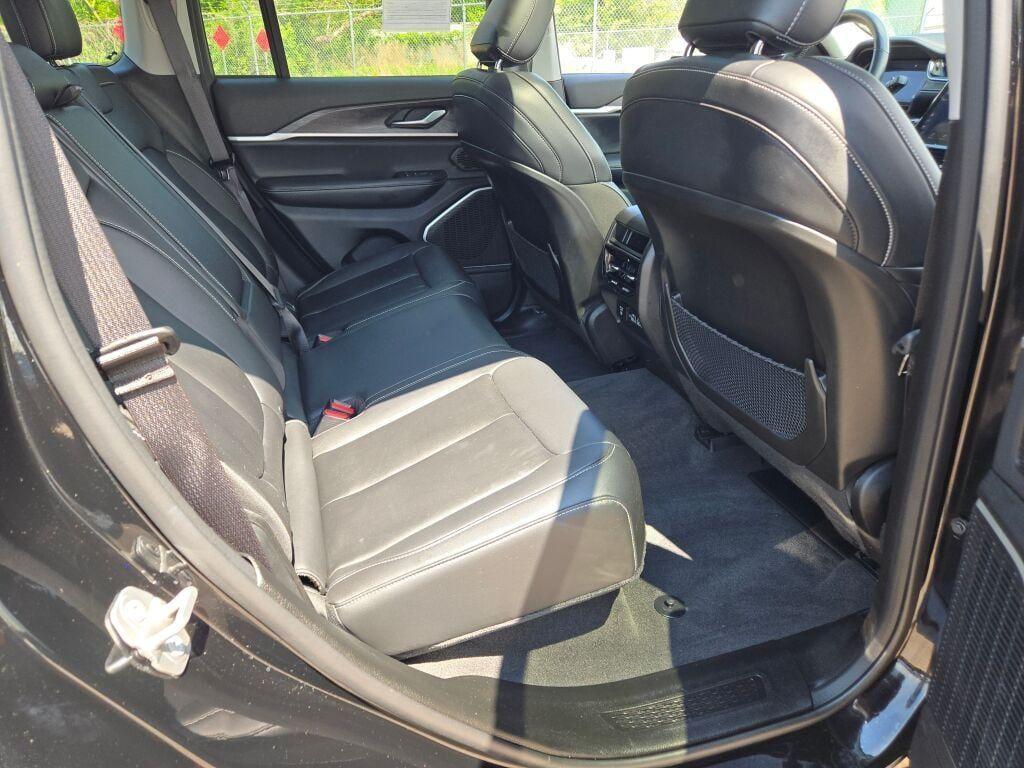 used 2022 Jeep Grand Cherokee car, priced at $34,403
