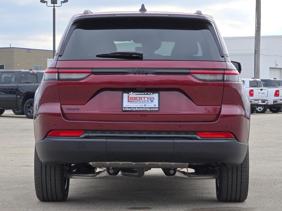 new 2025 Jeep Grand Cherokee car, priced at $44,470