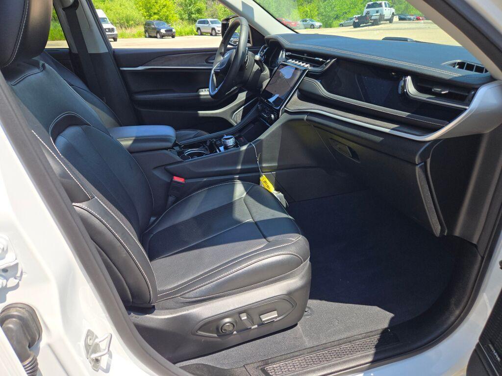 used 2023 Jeep Grand Cherokee 4xe car, priced at $33,576