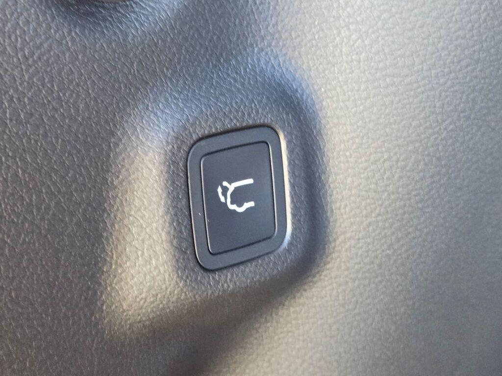 new 2026 Jeep Compass car, priced at $30,905