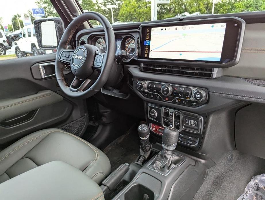 new 2024 Jeep Gladiator car, priced at $60,395