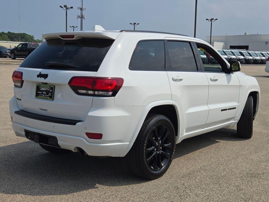 used 2017 Jeep Grand Cherokee car, priced at $14,843