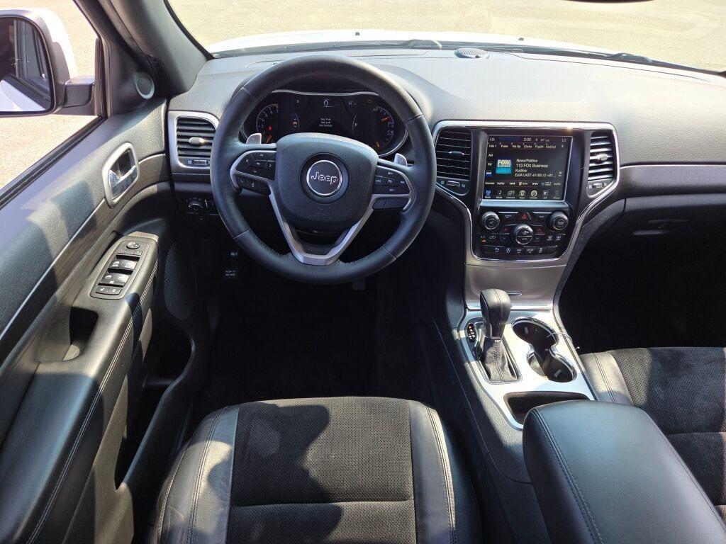 used 2017 Jeep Grand Cherokee car, priced at $14,843