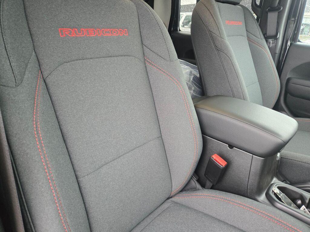 new 2025 Jeep Gladiator car, priced at $48,499