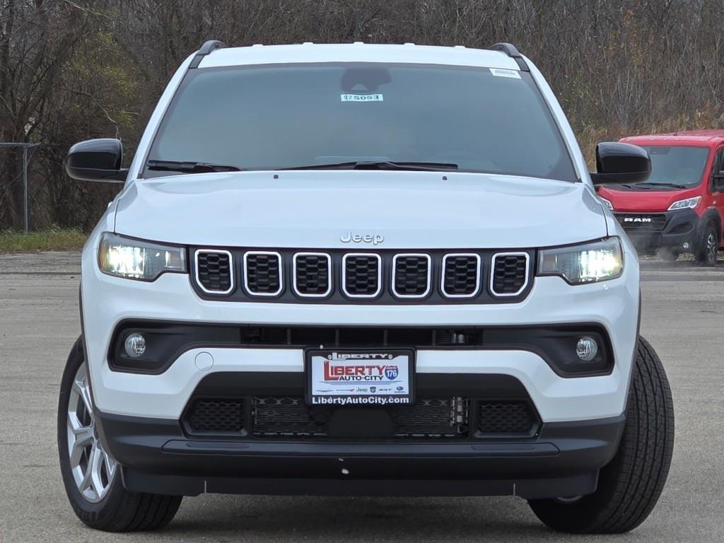 new 2025 Jeep Compass car, priced at $29,765