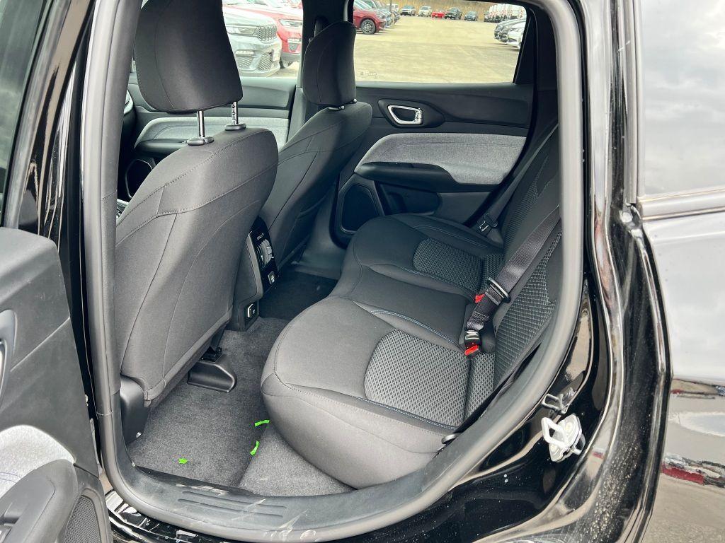 new 2025 Jeep Compass car, priced at $30,190