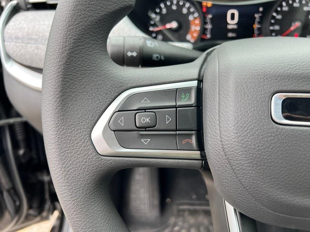 new 2025 Jeep Compass car, priced at $30,190