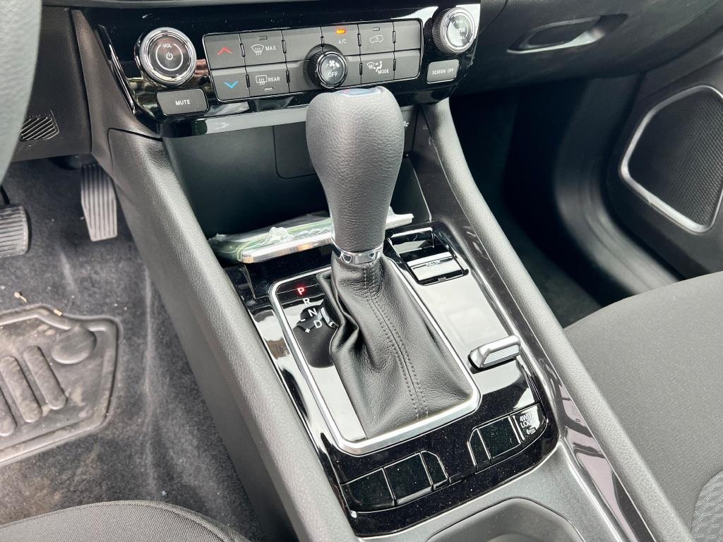 new 2025 Jeep Compass car, priced at $30,190