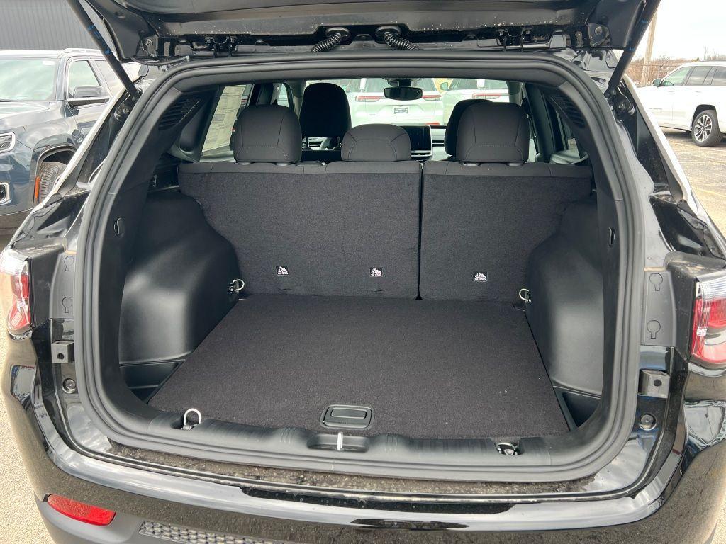 new 2025 Jeep Compass car, priced at $30,190