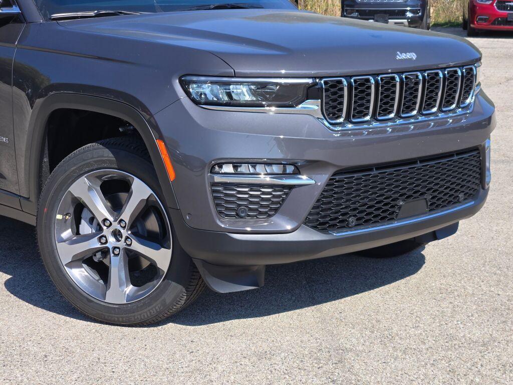 new 2025 Jeep Grand Cherokee car, priced at $53,018