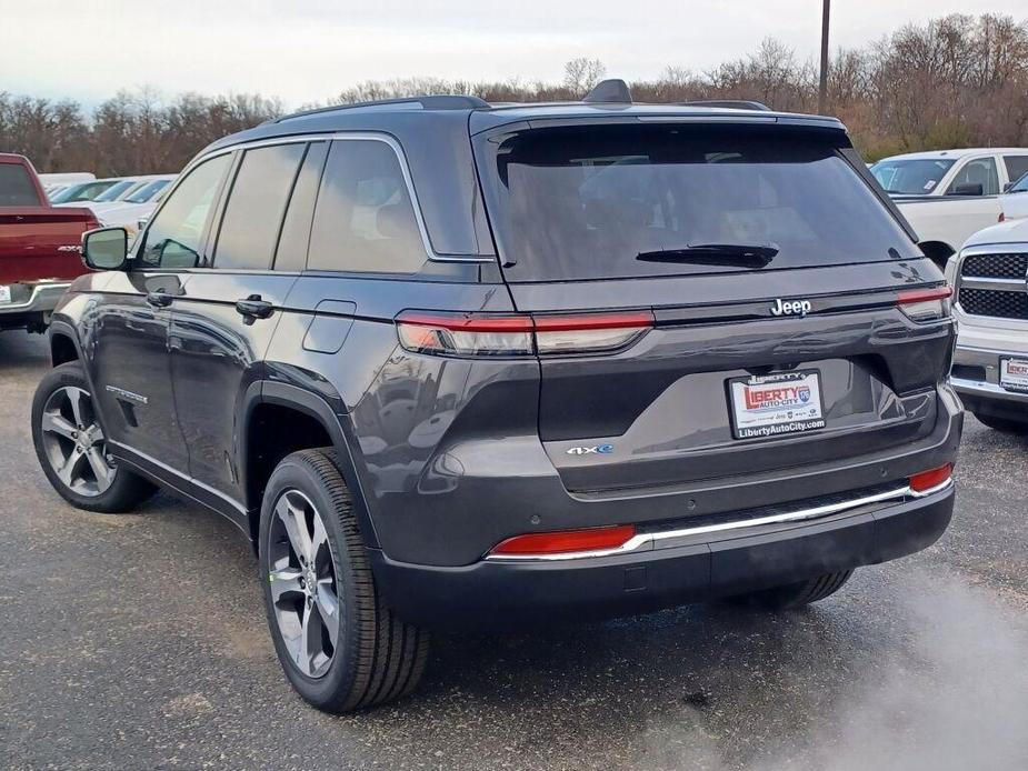 new 2024 Jeep Grand Cherokee 4xe car, priced at $47,999