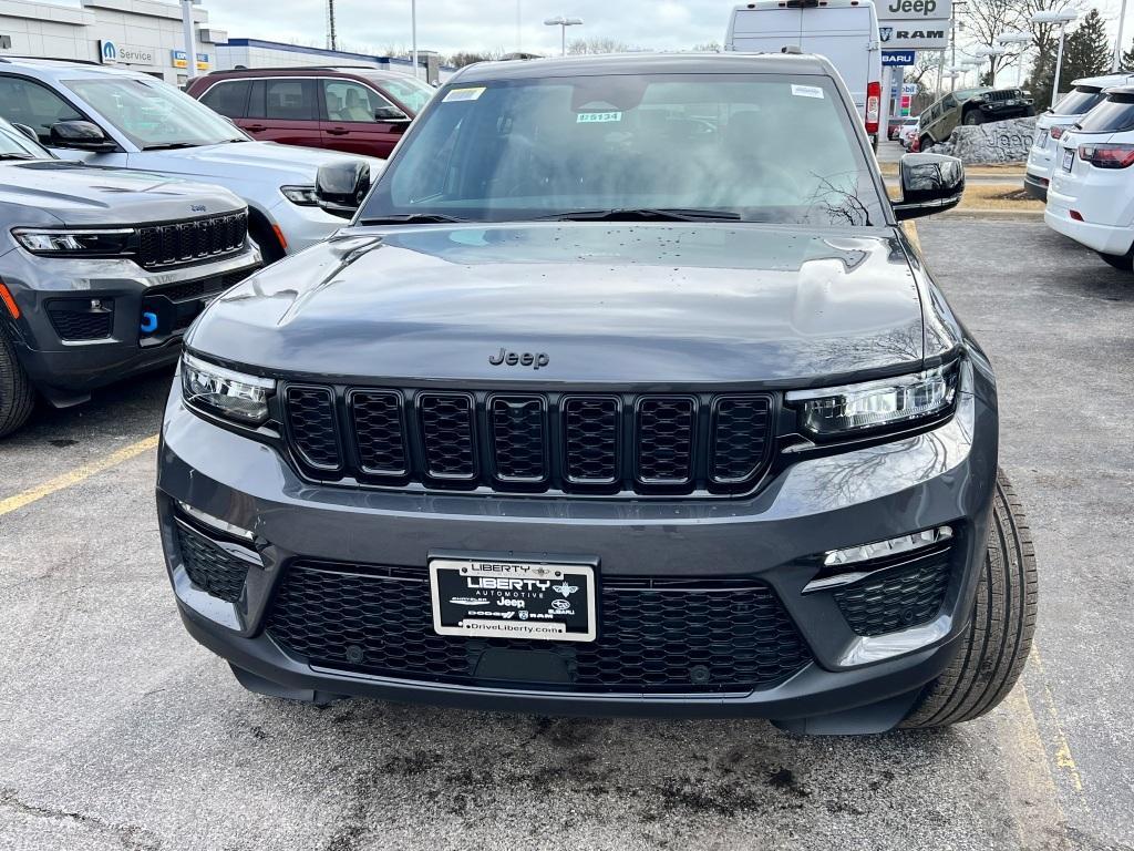 new 2025 Jeep Grand Cherokee car, priced at $57,235