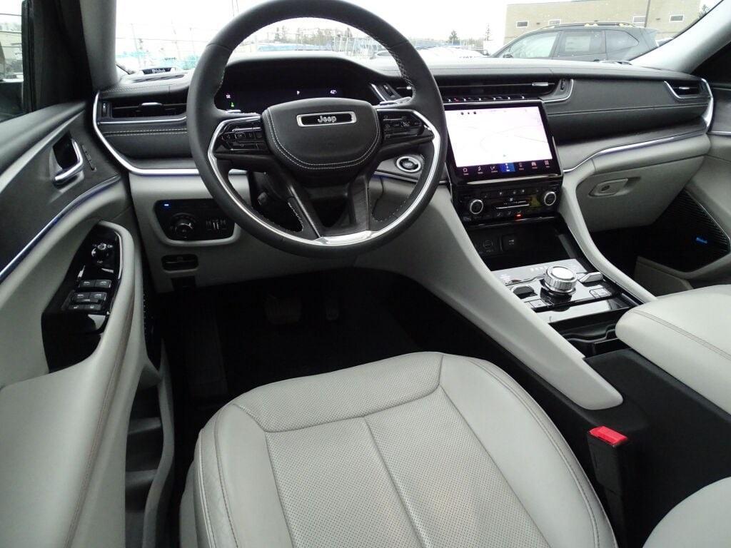 used 2022 Jeep Grand Cherokee 4xe car, priced at $34,994