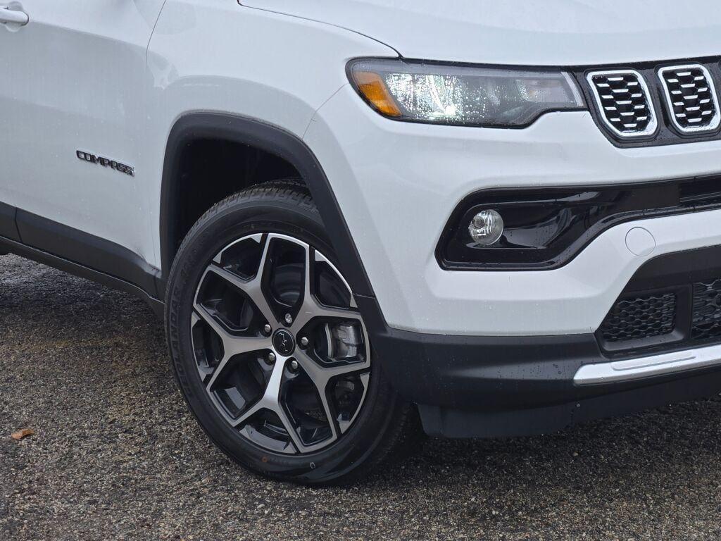 new 2026 Jeep Compass car, priced at $32,299