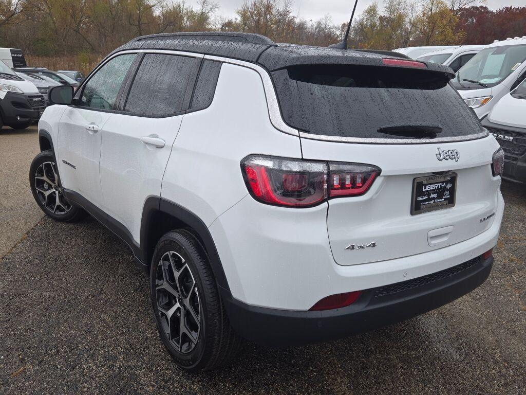 new 2026 Jeep Compass car, priced at $32,299