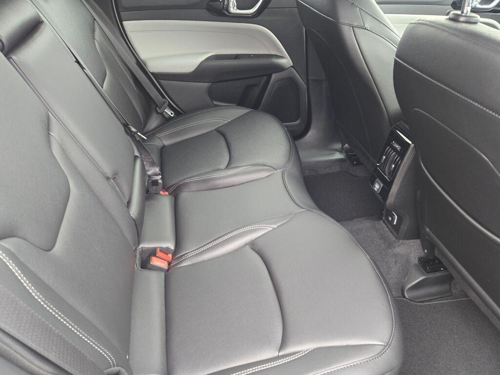 new 2026 Jeep Compass car, priced at $32,299