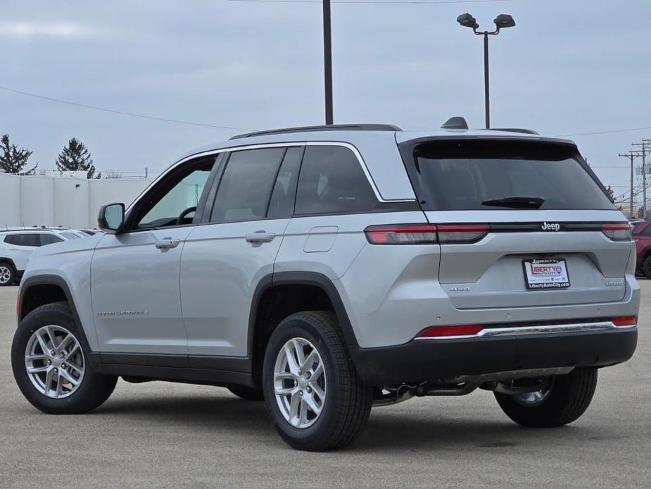 new 2025 Jeep Grand Cherokee car, priced at $42,175