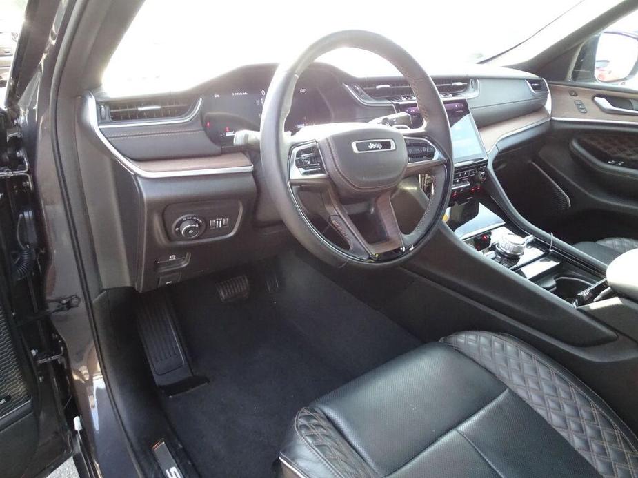 used 2023 Jeep Grand Cherokee car, priced at $42,993