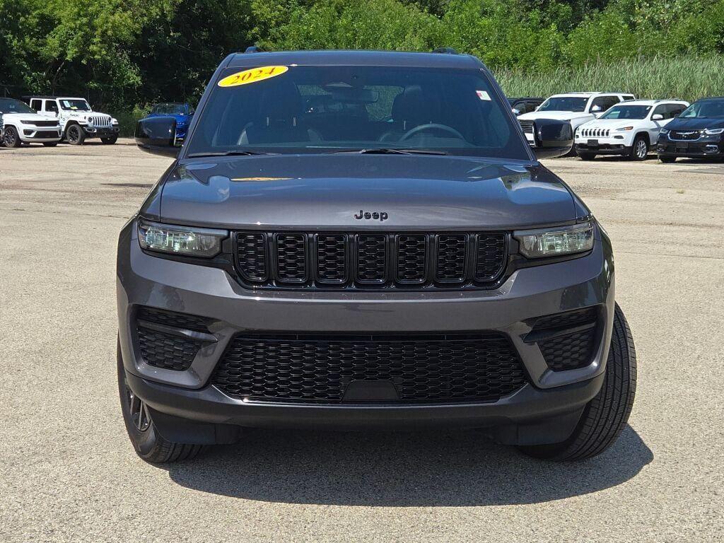 used 2024 Jeep Grand Cherokee car, priced at $36,529